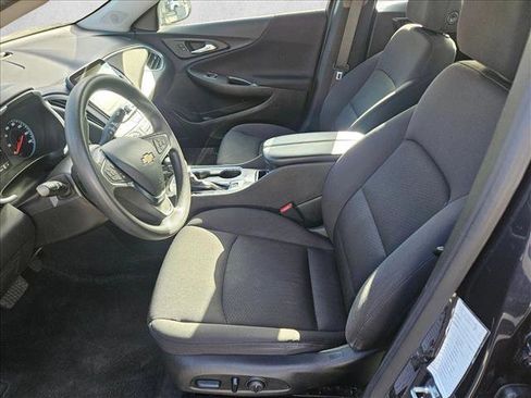 Used 2023 Chevrolet Malibu LT image 13