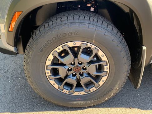 New 2026 Nissan Frontier PRO-4X w/ Pro Premium Package AWD/4WD image 6
