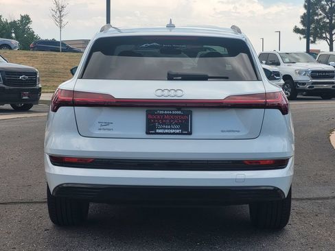 Used 2021 Audi e-tron Premium w/ Convenience Plus Package AWD/4WD image 5