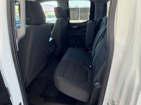 Used 2021 Chevrolet Silverado 1500 Custom w/ Safety Confidence Package image 18