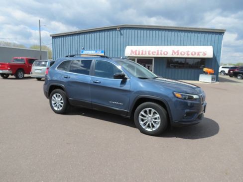 Used 2022 Jeep Cherokee Latitude Lux AWD/4WD image 2