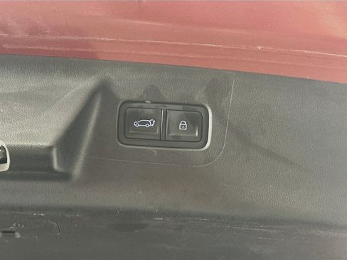 Used 2025 Hyundai Santa Fe SEL AWD/4WD image 29