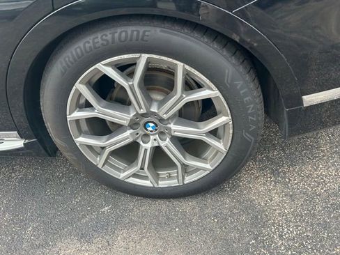 Used 2020 BMW X7 xDrive40i w/ Cold Weather Package AWD/4WD image 7