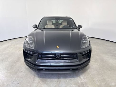 New 2026 Porsche Macan image 10