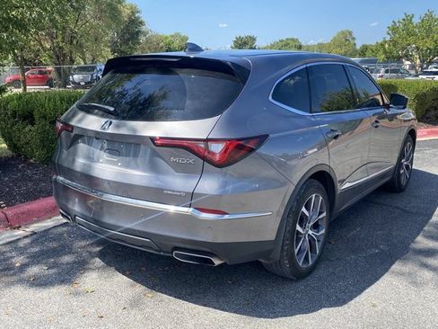 Used 2022 Acura MDX w/ Technology Package AWD/4WD image 3