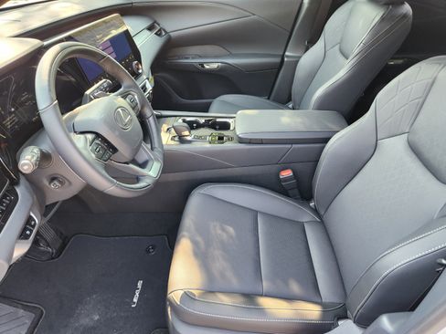 New 2026 Lexus RX 350 FWD image 5