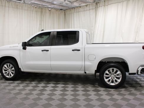Used 2024 Chevrolet Silverado 1500 Custom RWD image 30