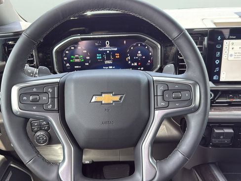 Used 2026 Chevrolet Silverado 1500 LTZ AWD/4WD image 14