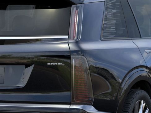 New 2026 Cadillac Vistiq Premium Luxury image 11
