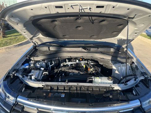 New 2026 Ford Explorer Active RWD image 24