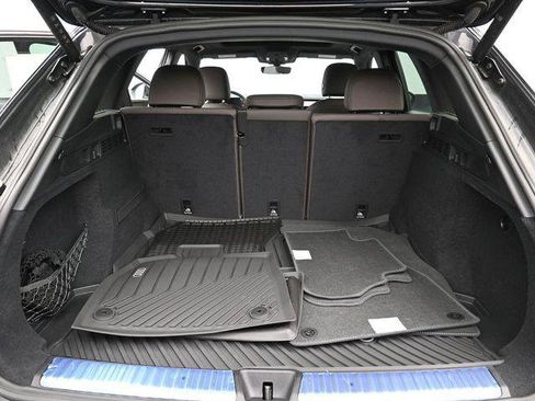 New 2025 Audi Q5 Premium image 12