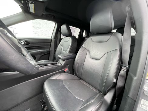 Used 2022 Jeep Compass High Altitude image 21