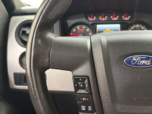 Used 2012 Ford F150 Raptor w/ Raptor Luxury Pkg image 26