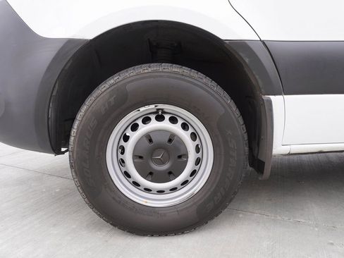 Used 2020 Mercedes-Benz Sprinter 1500 image 20