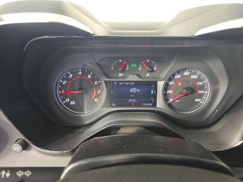 Used 2022 Chevrolet Camaro LT RWD image 11