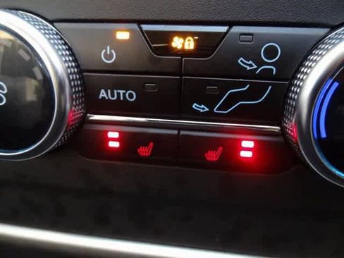 Certified 2024 Ford Expedition Limited image 14