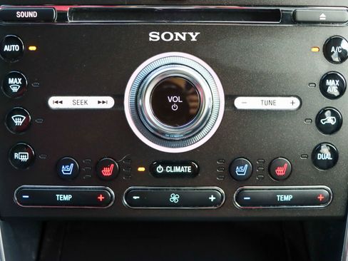 Used 2018 Ford Explorer Limited w/ Ford Safe & Smart Package image 45