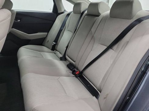 Used 2025 Honda Accord SE image 11