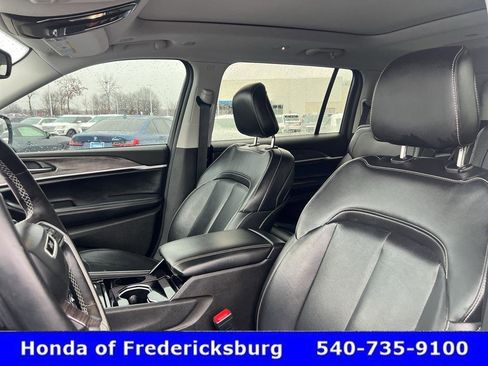 Used 2021 Jeep Grand Cherokee L Limited w/ Trailer Tow Group (B) image 15