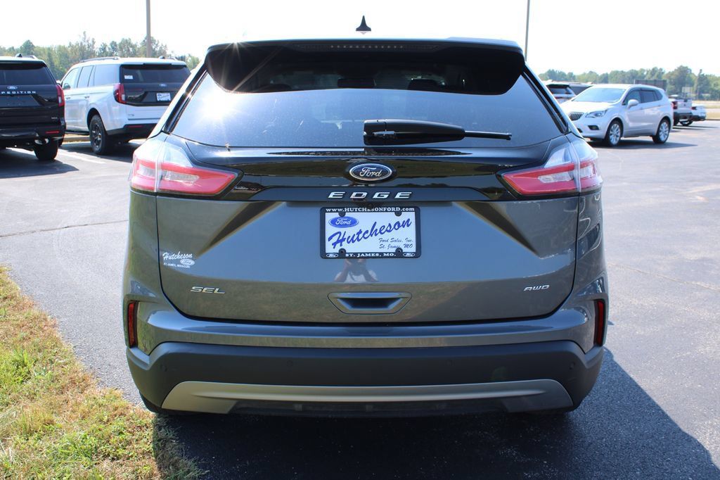 Certified 2023 Ford Edge ST-Line AWD/4WD image 9