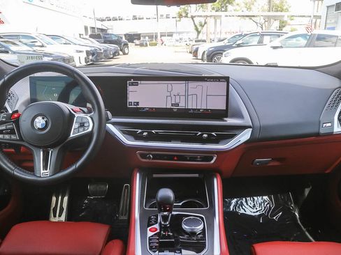 Certified 2023 BMW XM w/ M Driver's Package AWD/4WD image 9