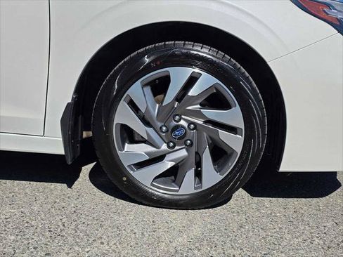 Used 2023 Subaru Legacy Limited AWD/4WD image 9