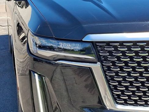 Used 2023 Cadillac Escalade ESV Premium Luxury w/ Performance Package AWD/4WD image 11