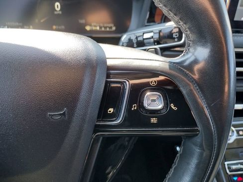 Used 2022 Lincoln Corsair Reserve image 25