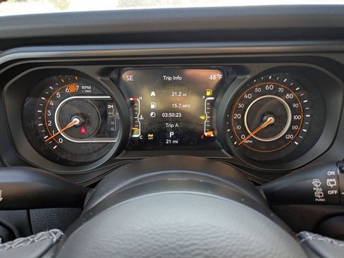 New 2026 Jeep Wrangler Unlimited Rubicon AWD/4WD image 26
