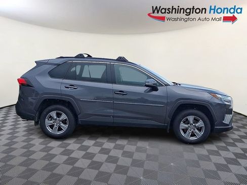 Used 2022 Toyota RAV4 XLE w/ Convenience Package AWD/4WD image 7