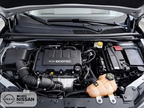 Used 2019 Chevrolet Sonic Premier image 11