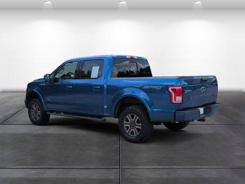 Used 2017 Ford F150 XLT w/ Equipment Group 302A Luxury AWD/4WD image 3
