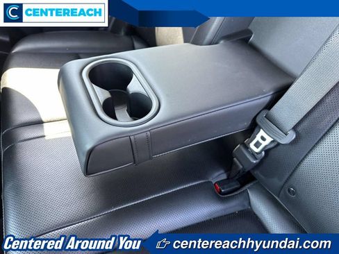 Used 2024 Hyundai Kona Limited AWD/4WD image 11