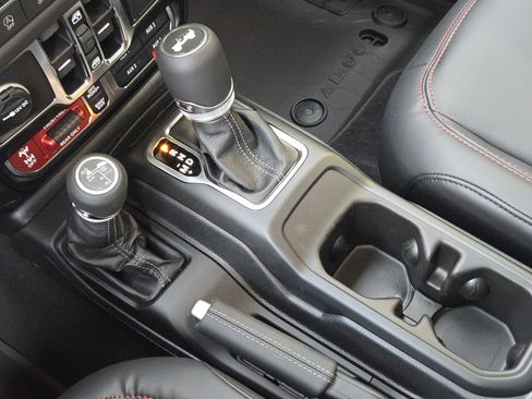 New 2026 Jeep Wrangler Unlimited Rubicon image 17