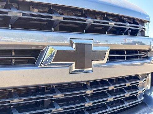 Used 2020 Chevrolet Silverado 1500 RST AWD/4WD image 12