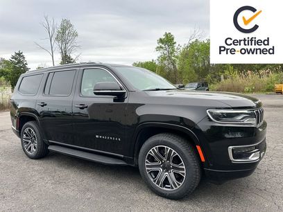 Certified 2024 Jeep Wagoneer Series II w/ Flexible Seating Group