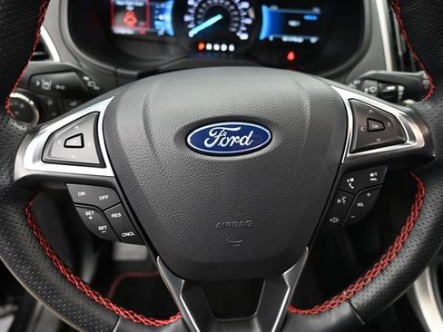 Used 2024 Ford Edge ST-Line AWD/4WD image 9