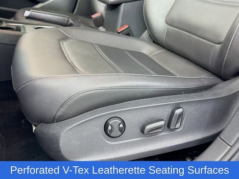 Used 2022 Volkswagen Passat 2.0T SE image 25