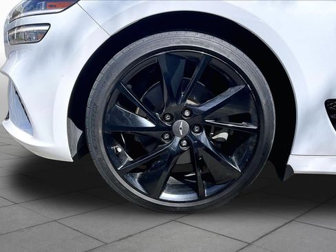 Used 2023 Genesis G70 2.0T w/ Sport Prestige Package RWD image 10