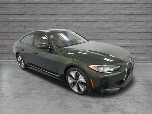 Used 2023 BMW i4 eDrive35 w/ Premium Package RWD image 3