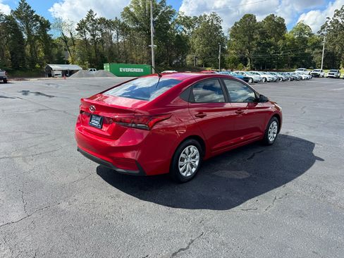 Used 2018 Hyundai Accent SE image 6