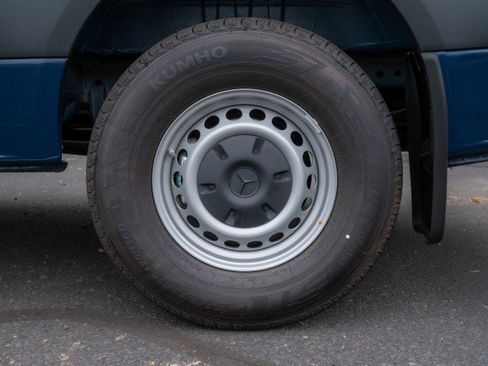 New 2025 Mercedes-Benz Sprinter 2500 image 8