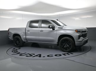 Used 2024 Chevrolet Silverado 1500 RST w/ Dark Appearance Package AWD/4WD video 2