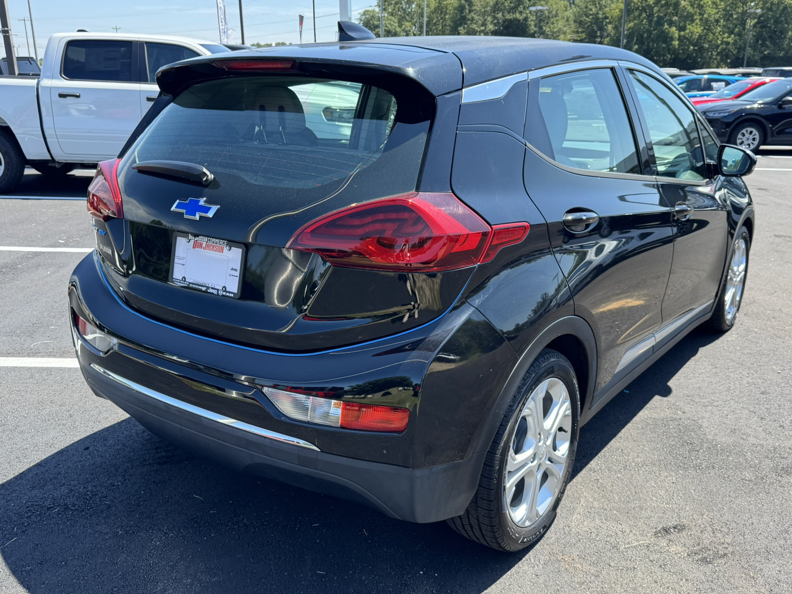 Used 2017 Chevrolet Bolt LT FWD image 5