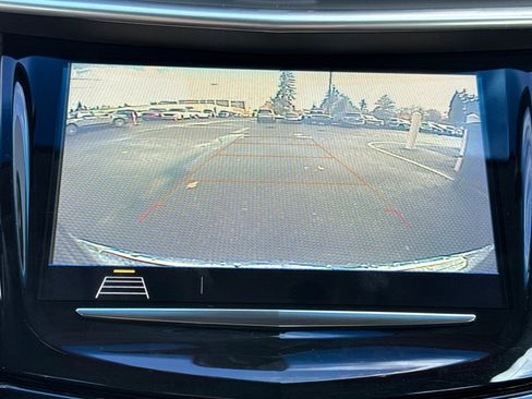 Used 2019 Cadillac XTS Luxury image 19