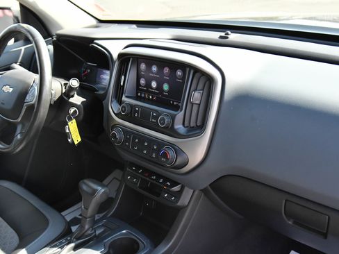 Used 2020 Chevrolet Colorado Z71 image 42