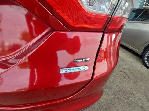 Used 2016 Ford Fusion SE FWD image 13