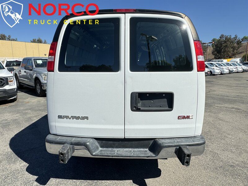 Used 2023 GMC Savana 2500 w/ Driver Convenience Package RWD image 10