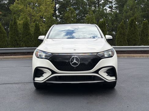 Used 2023 Mercedes-Benz EQE 350+ SUV w/ AMG Line Exterior Package image 13