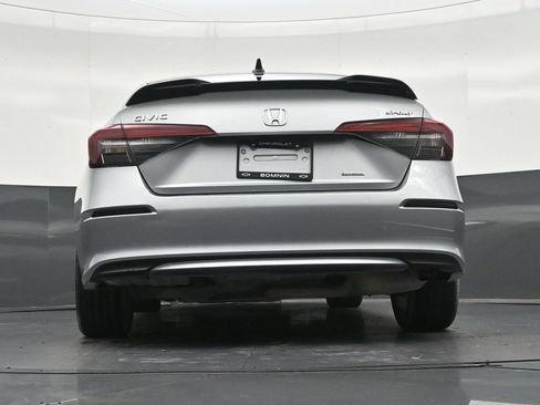 Used 2025 Honda Civic Sport image 25
